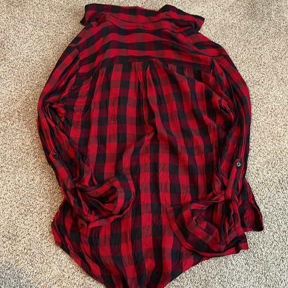 Plaid button down top - worn once - Picture 4 of 4